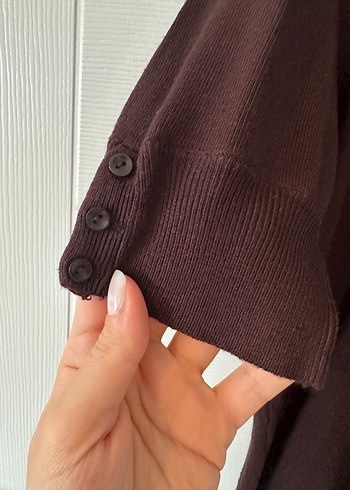 Tabu Boğazlı Kısa Kollu Kahverengi Triko - Görsel 4