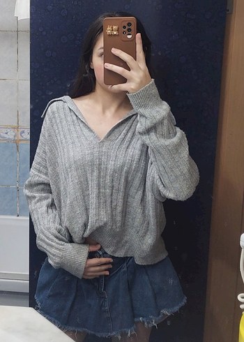 Gri V Yaka Örgü Kadın Kazak - Ana görsel