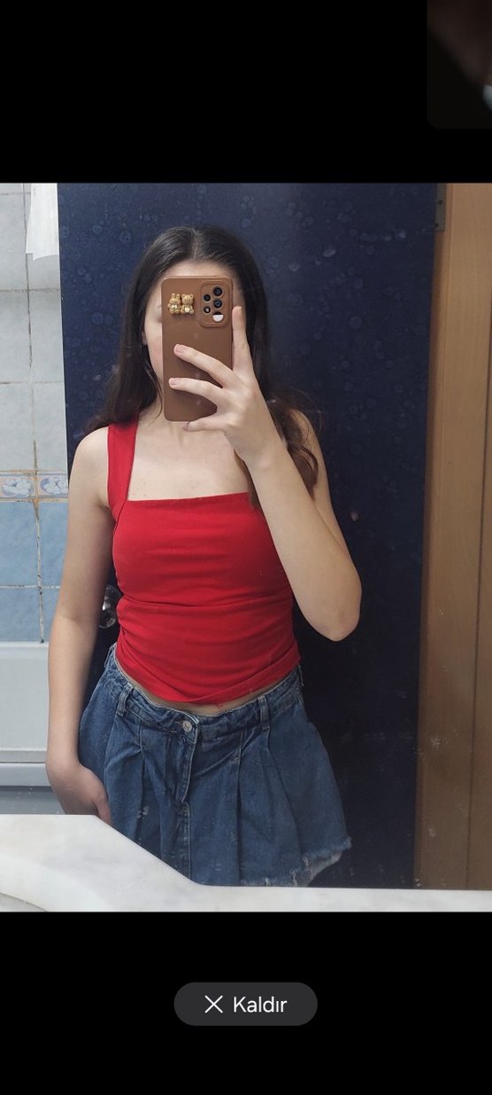 Kırmızı Straplez Denim Crop Top - Görsel 2