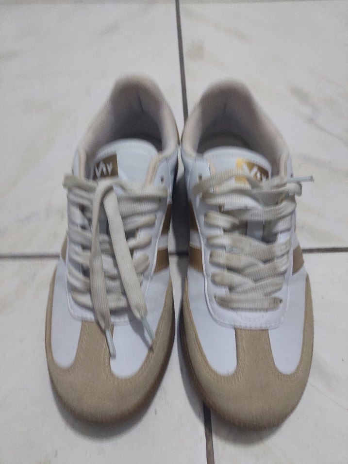 Beyaz Kadın Spor samba tarz - Görsel 3