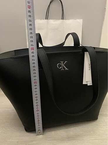  Beden Calvin Klein Shopper Çanta