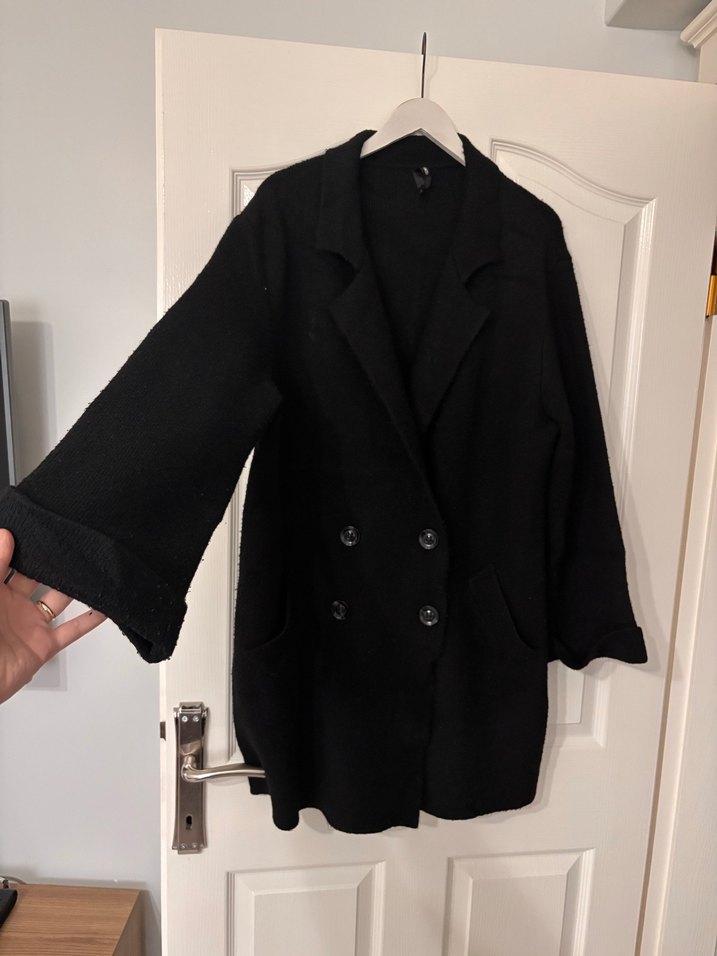 Düğmeli Siyah Kadın Midi hırka kaban - Görsel 2