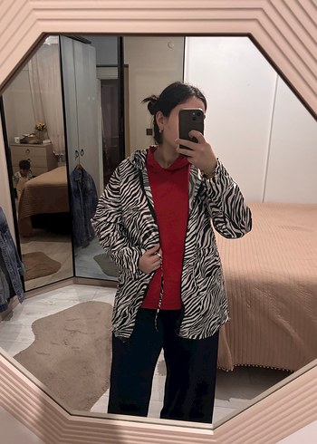 Zebra Desenli yağmurluk - Görsel 3