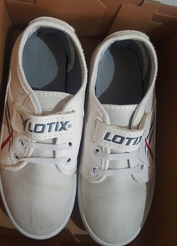 Erkek çocuk ayakkabı / lotix marka