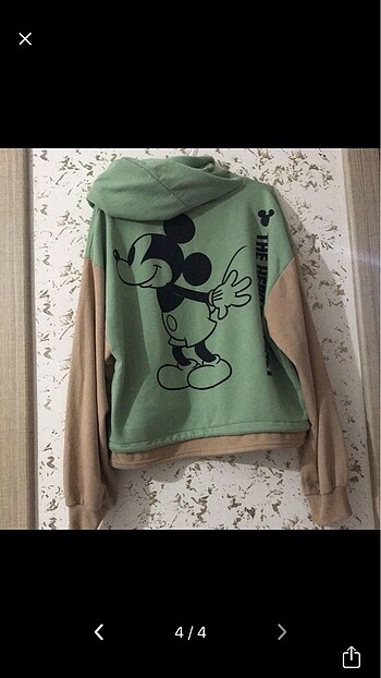 Mickey sweat