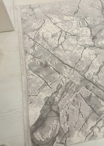 Gri Modern Desenli Halı - Görsel 3