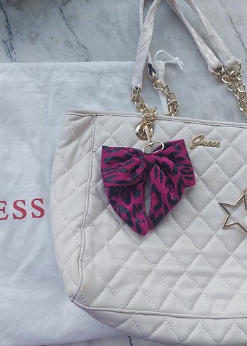 Pembe Fiyonk Detaylı Y2k Guess Orijinal Çanta