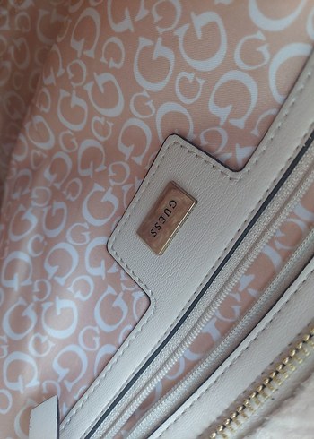 Guess Pembe Fiyonk Detaylı Y2k Guess Orijinal Çanta