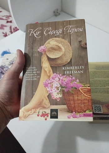 Kor Adası, Kır Çiçeği Tepesi ve Ardında Kalanlar Roman Seti - Görsel 7