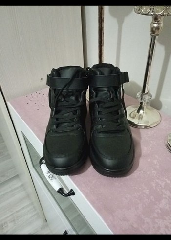 Tokalı Siyah Erkek Goth spor bot
