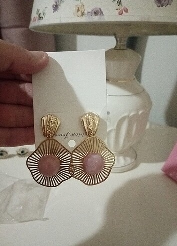 Gold pembe ????küpe