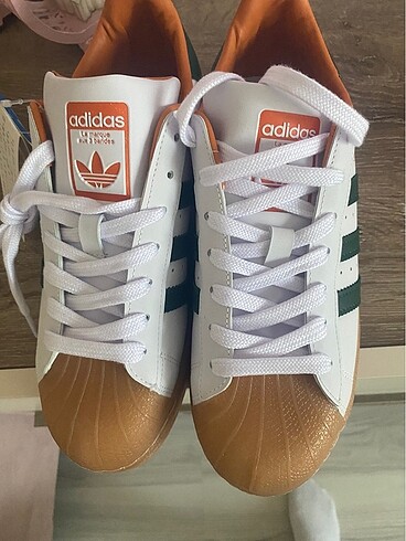 Adidas 40
