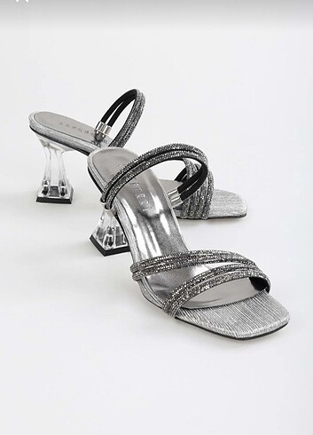 #Topuklu ayakkabı terlik yeni - Görsel 5