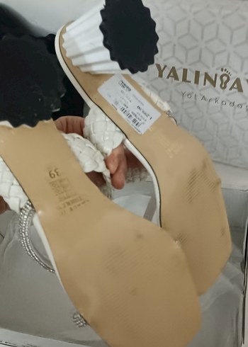 Beyaz Dolgu Topuklu Kadın Abiye Ayakkabı - Görsel 5