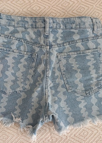 38 Beden Desenli Mavi Kadın Denim Şort