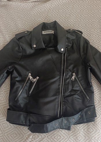 Kadın Siyah Deri Biker Ceket