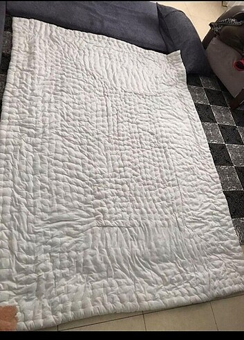 Yün Yorgan 160 230 cmdir çift kişilik 