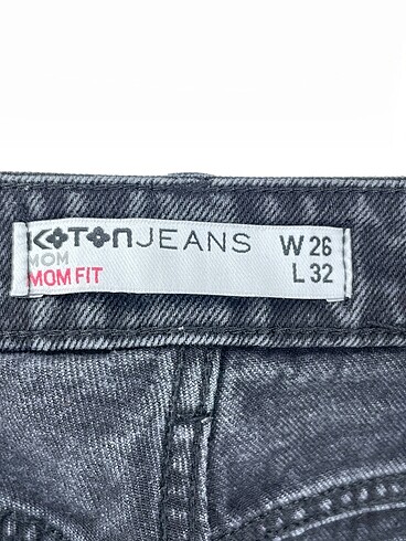 26 Beden gri Renk Koton Jean / Kot %70 İndirimli.