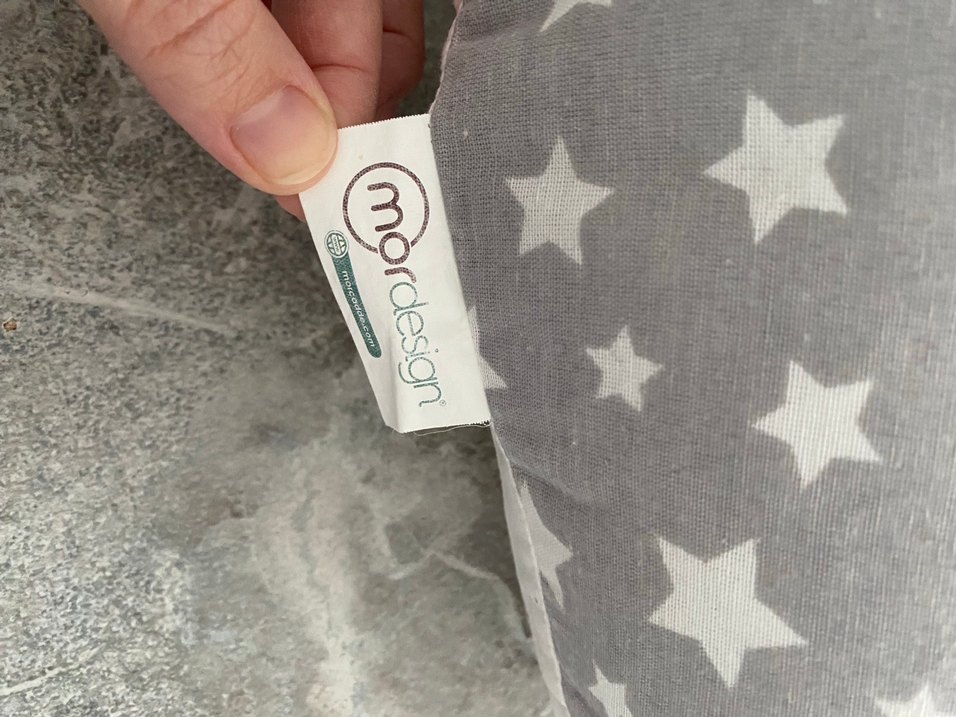 Gri Desenli Emzirme ve Hamile Yastığı - Görsel 2