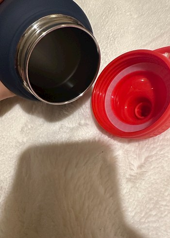 Hunter lacivert termos 
Tutma yeri silikon olarak tasarlanmıştır - Görsel 5