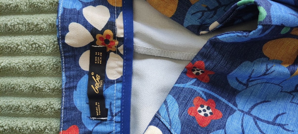 Renkli Çiçek Desenli Düğmeli Mini Hamile Şortu - Görsel 3