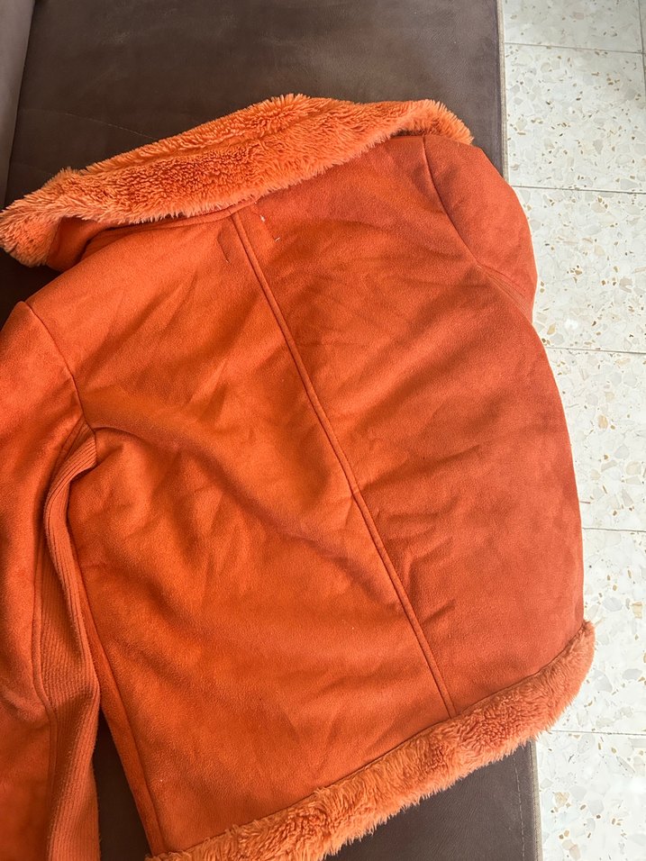 Kürk Detaylı Kadın Süet Mont - Görsel 3