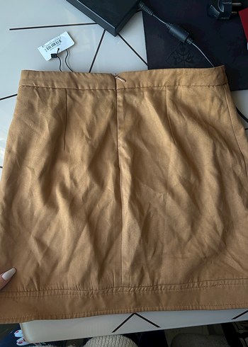 Düğmeli taba renk Kadın Süet Mini Etek - Görsel 3