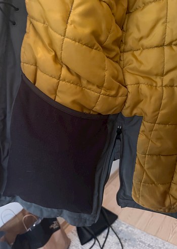 Quechua Su Geçirmez Mont - Görsel 5