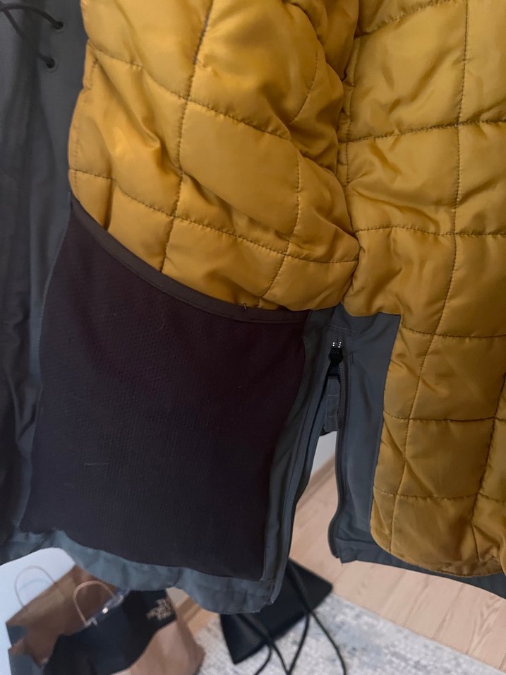 Quechua Su Geçirmez Mont - Görsel 5