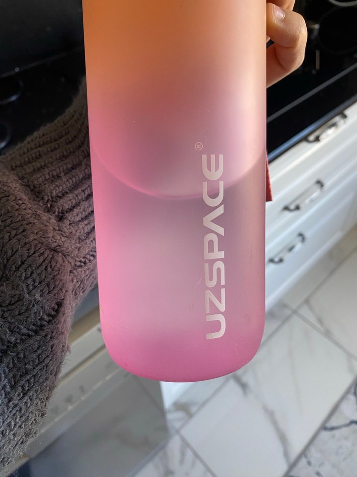 Turuncu-Pembe Uzspace Marka 1 litre spor için almıştım - Görsel 3