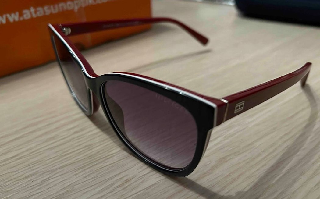 Tommy Hilfiger  Cat model  Kadın Gözlük Lacivert Kırmızı - Görsel 5