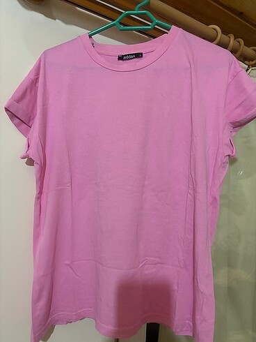 Pembe tshirt