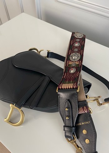 Dior marka Bordo Deri Bohem Tarzı Tokalı Kol Çantası