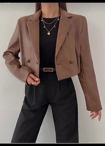 Kısa blazer ceket 