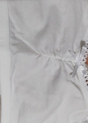 Beyaz Minimalist çocuk İç Çamaşırı Takımı - Görsel 5