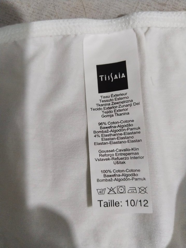 Beyaz Minimalist çocuk İç Çamaşırı Takımı - Görsel 2