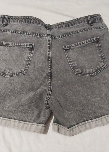 Gri Kadın Denim Mini Şort - Görsel 2