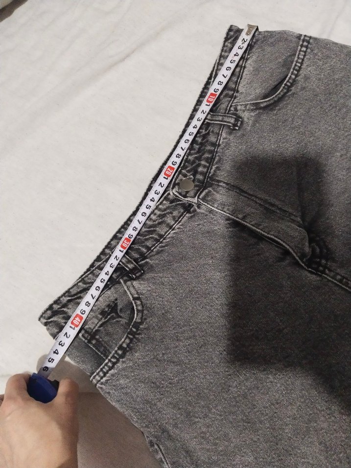 Gri Kadın Denim Mini Şort - Görsel 4