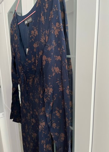 V Yaka Lacivert Kadın Uzun Elbise - Görsel 9