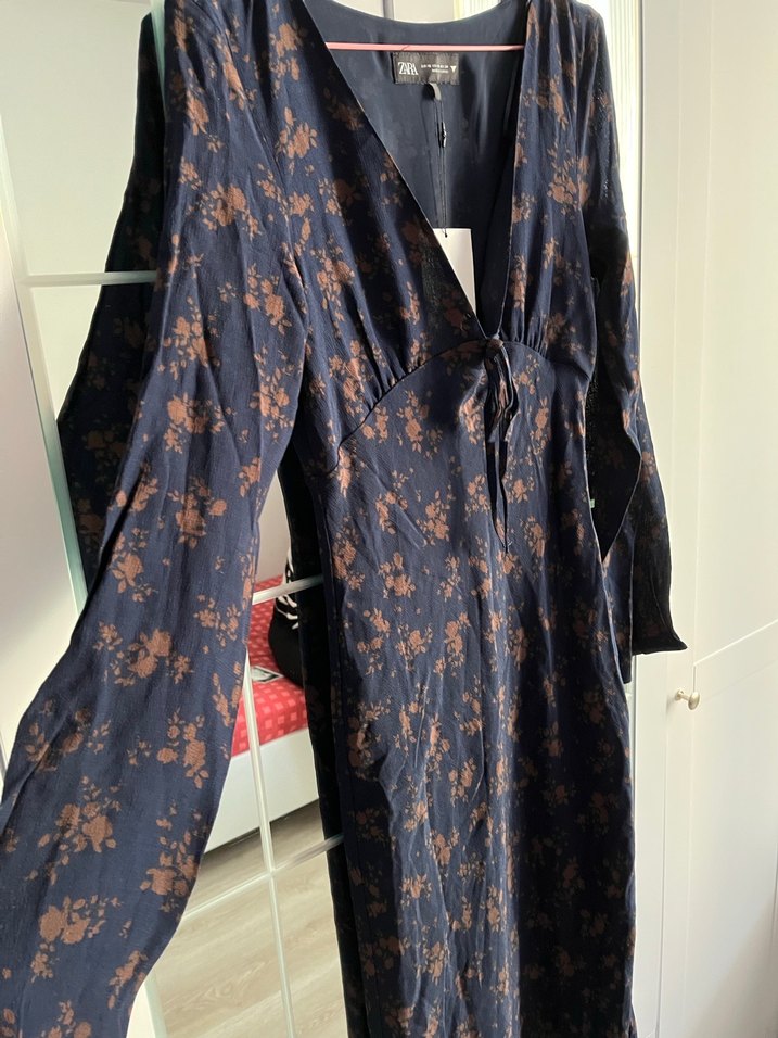 V Yaka Lacivert Kadın Uzun Elbise - Görsel 3