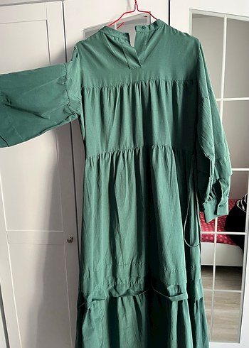 Yeşil Piliseli Uzun Kadın Elbise - Görsel 4