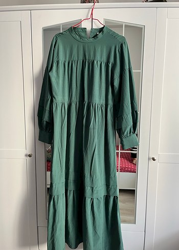 Yeşil Piliseli Uzun Kadın Elbise - Görsel 5