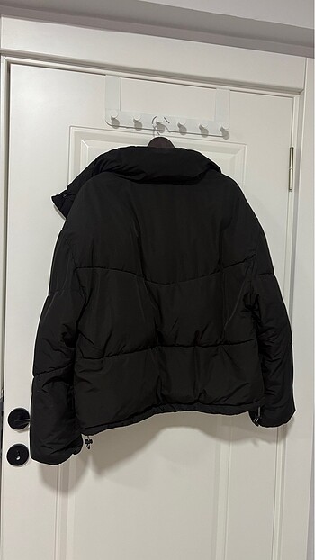 m Beden Pull and bear mont