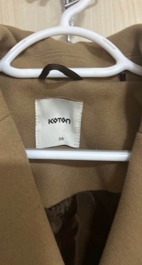 Düğmeli Camel Renk Kaban - Görsel 4