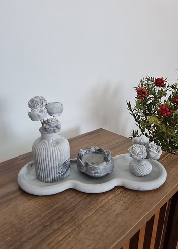 Gri Beyaz Seramik Dekoratif Biblo Seti - Görsel 5