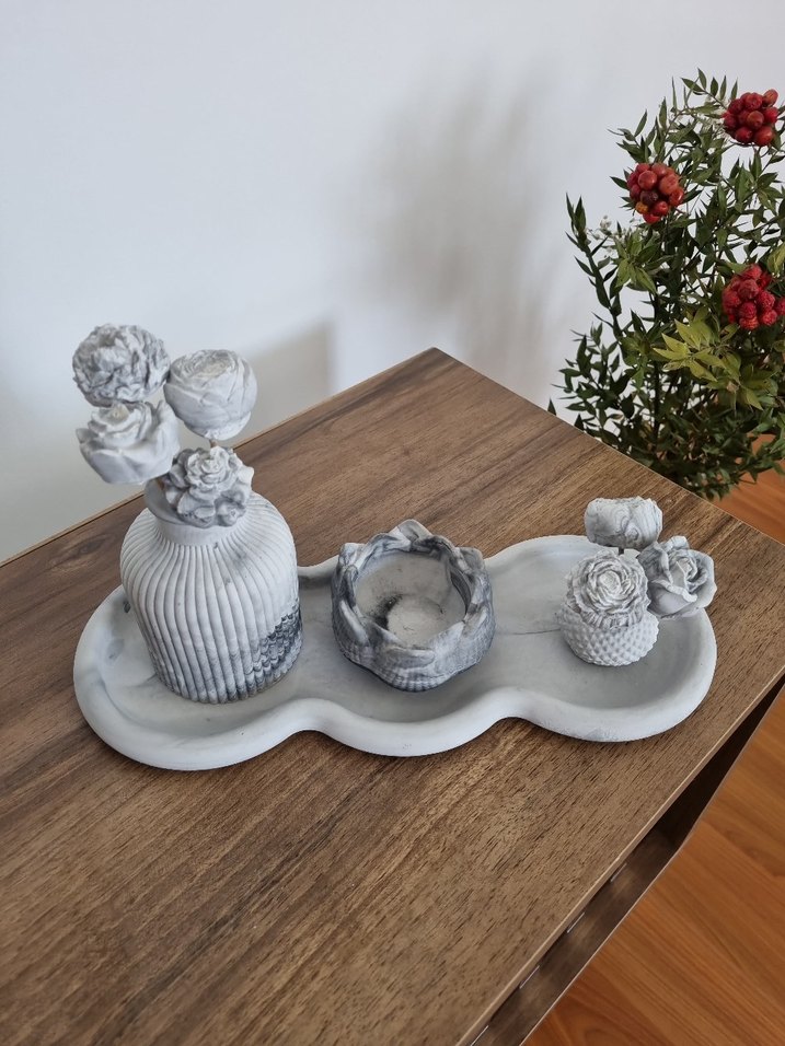 Gri Beyaz Seramik Dekoratif Biblo Seti - Görsel 3