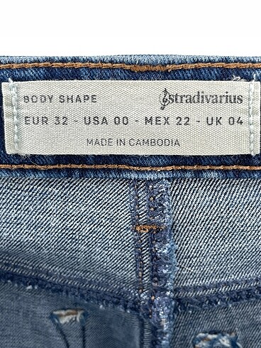 32 Beden çeşitli Renk Stradivarius Jean / Kot %70 İndirimli.