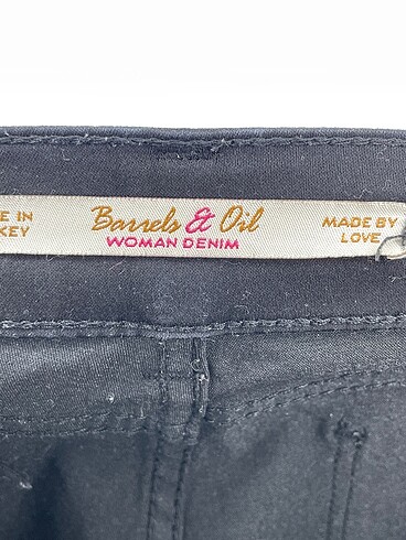 28 Beden siyah Renk Vintage Love Jean / Kot %70 İndirimli.