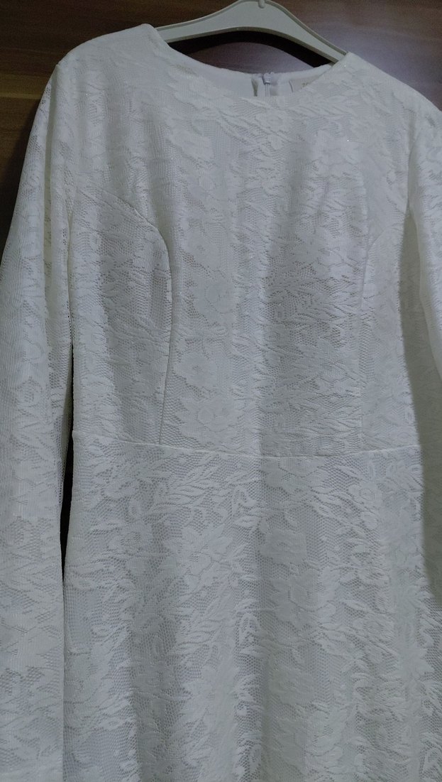 Beyaz Uzun Kollu Elbise - Görsel 2