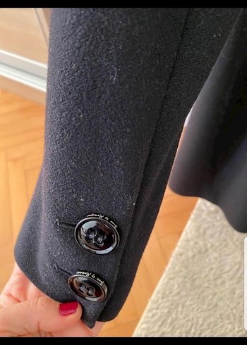 Guess Siyah Düğmeli Klasik Kaban - Görsel 5